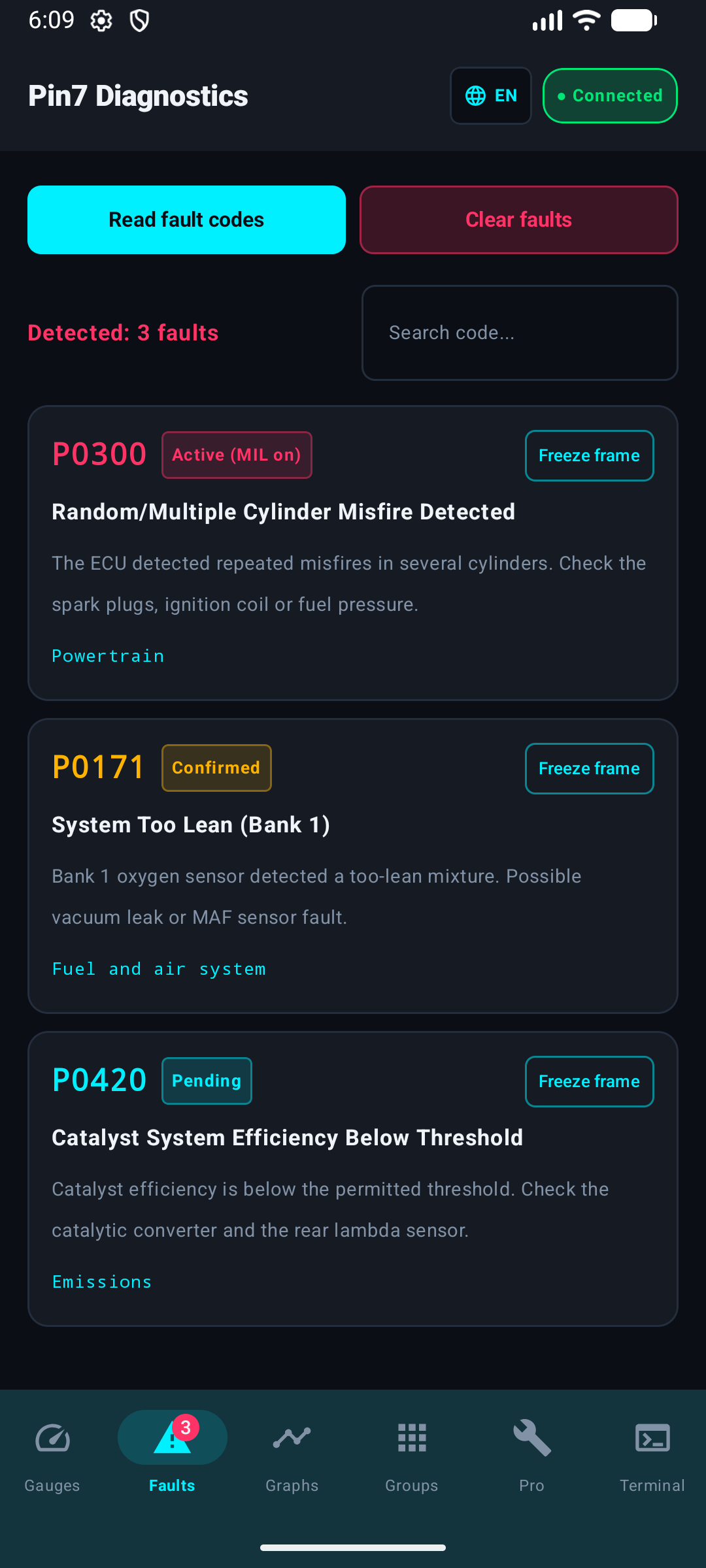 Pin7 Diagnostics Android app listing fault codes with plain-language descriptions and live module data